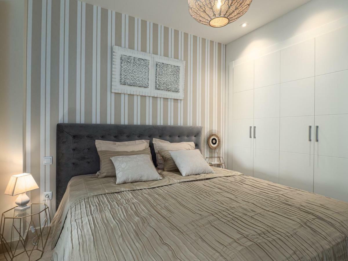 Amazing Two Bedroom Apartment In Los Flamingos, Marbella إِستيبونا المظهر الخارجي الصورة