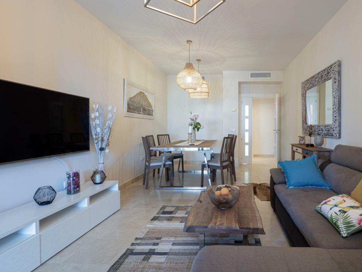 Amazing Two Bedroom Apartment In Los Flamingos, Marbella إِستيبونا المظهر الخارجي الصورة